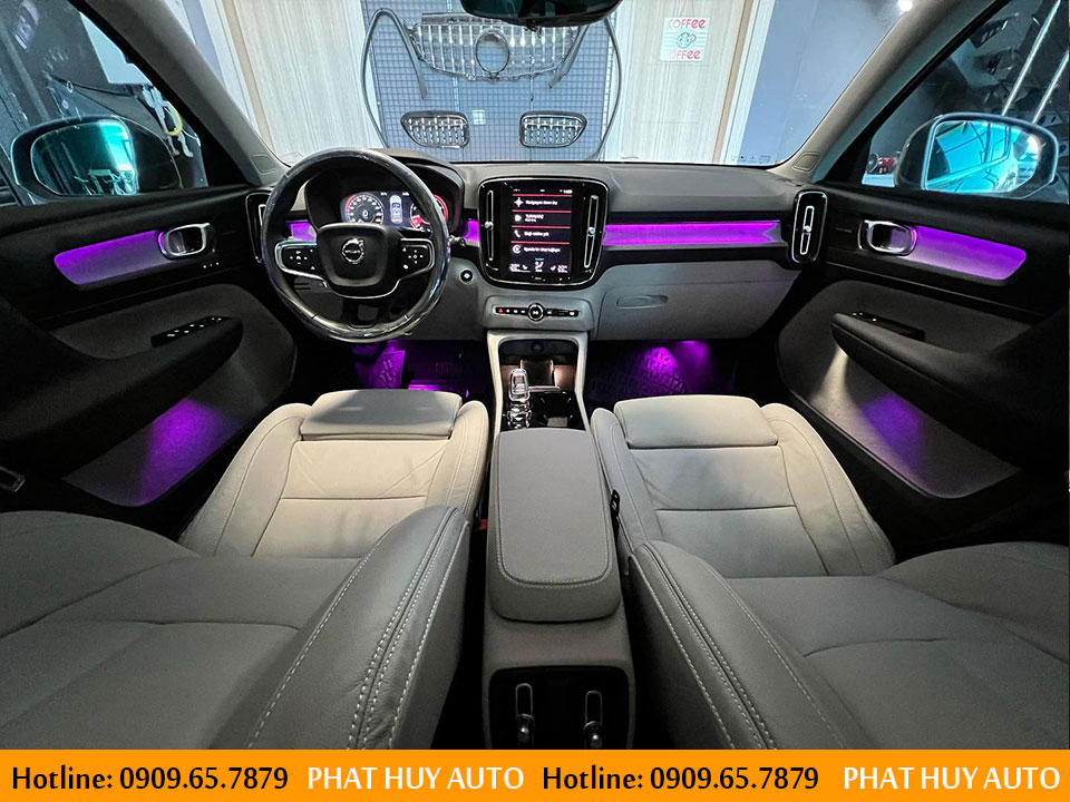 Đèn led nội thất Volvo XC40 2022