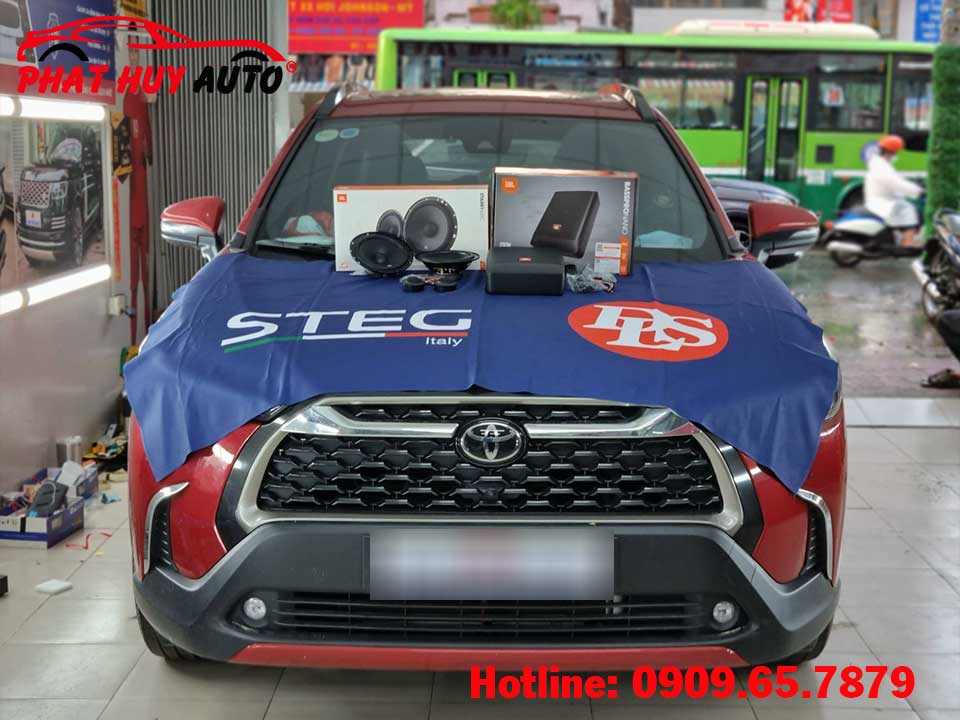 Độ Âm Thanh Xe Toyota Cross