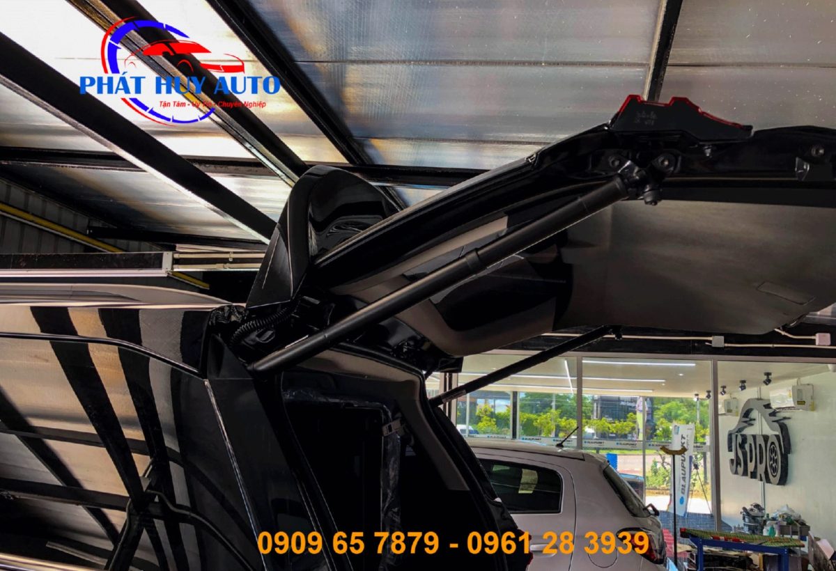 Độ cốp điện cho xe Fortuner