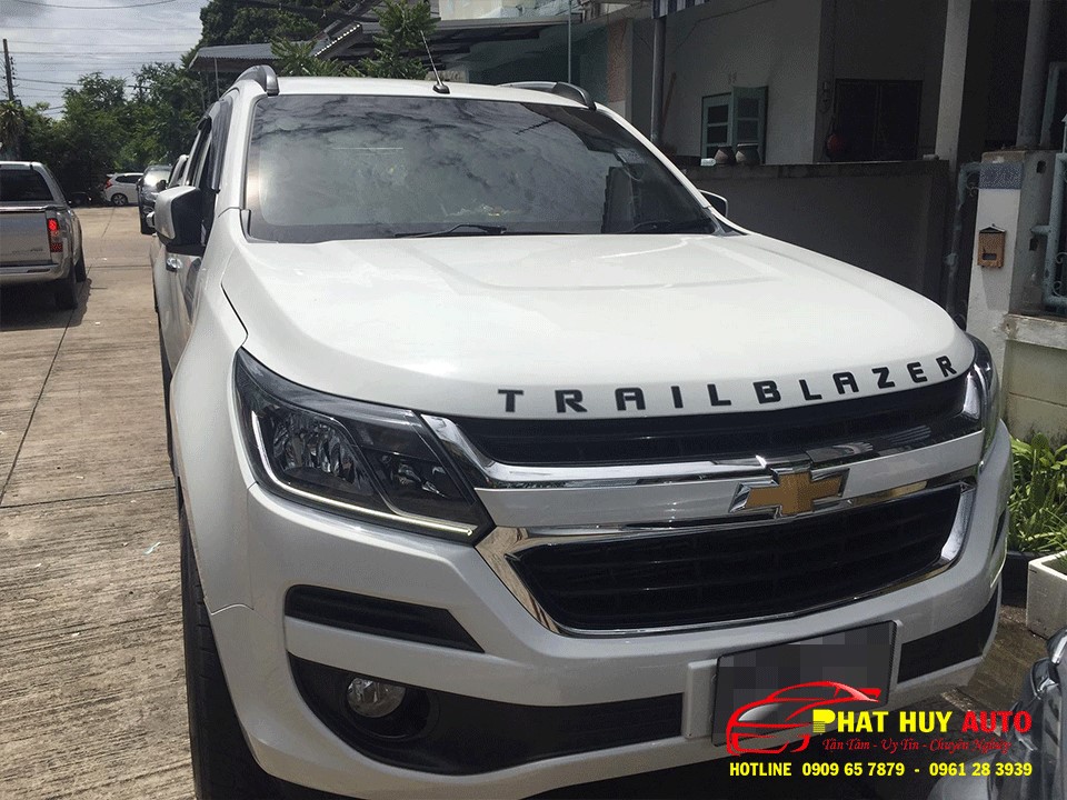 Độ cốp điện cho xe Trailblazer