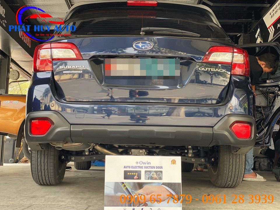 Độ cửa hít xe Subaru Outback