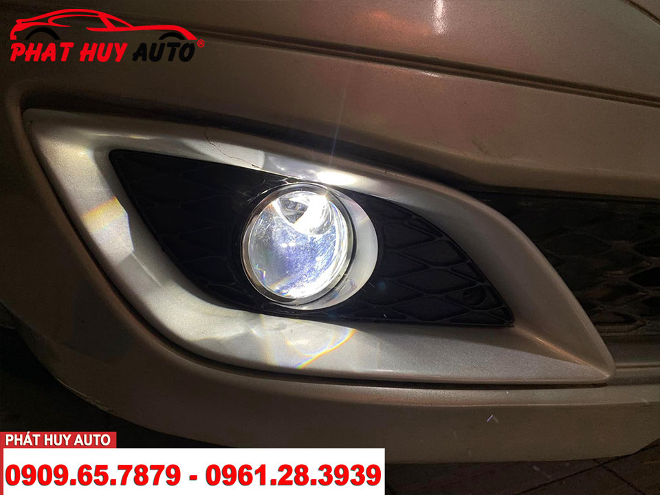 Độ đèn bi gầm Mercedes R350