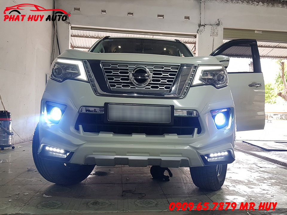 Độ đèn Bi gầm Nissan Terra
