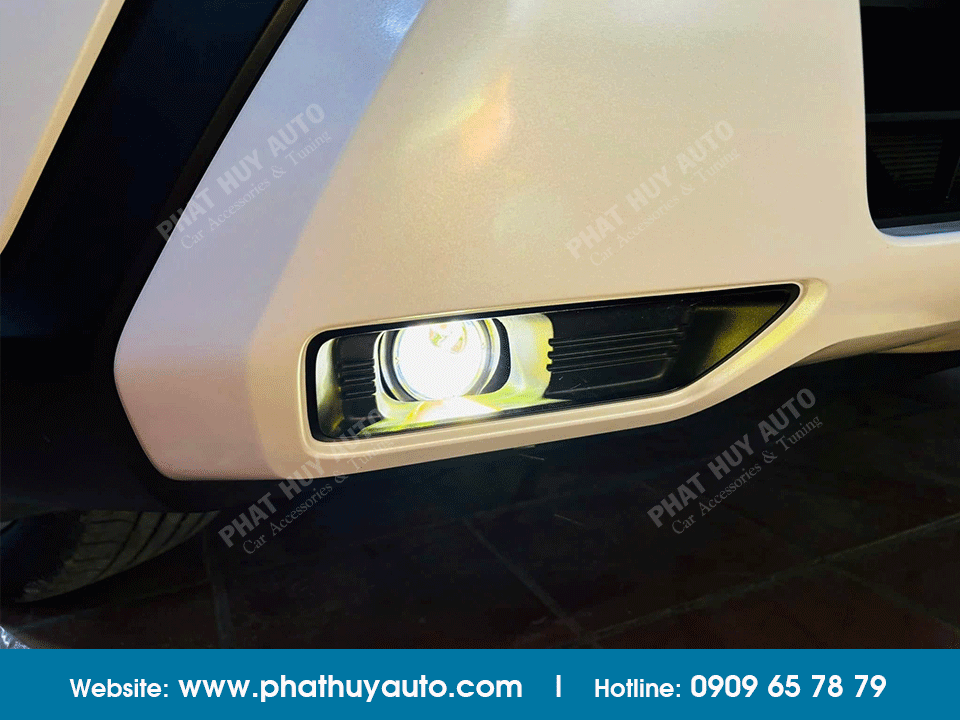 Độ đèn bi gầm xe Xforce