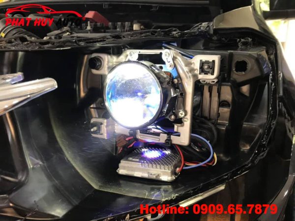 Độ đèn bi xenon Toyota Vios 2014