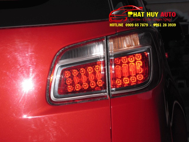 Độ đèn hậu Led xe Trailblazer