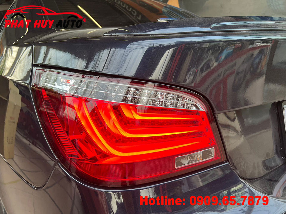 Độ đèn hậu xe BMW E60
