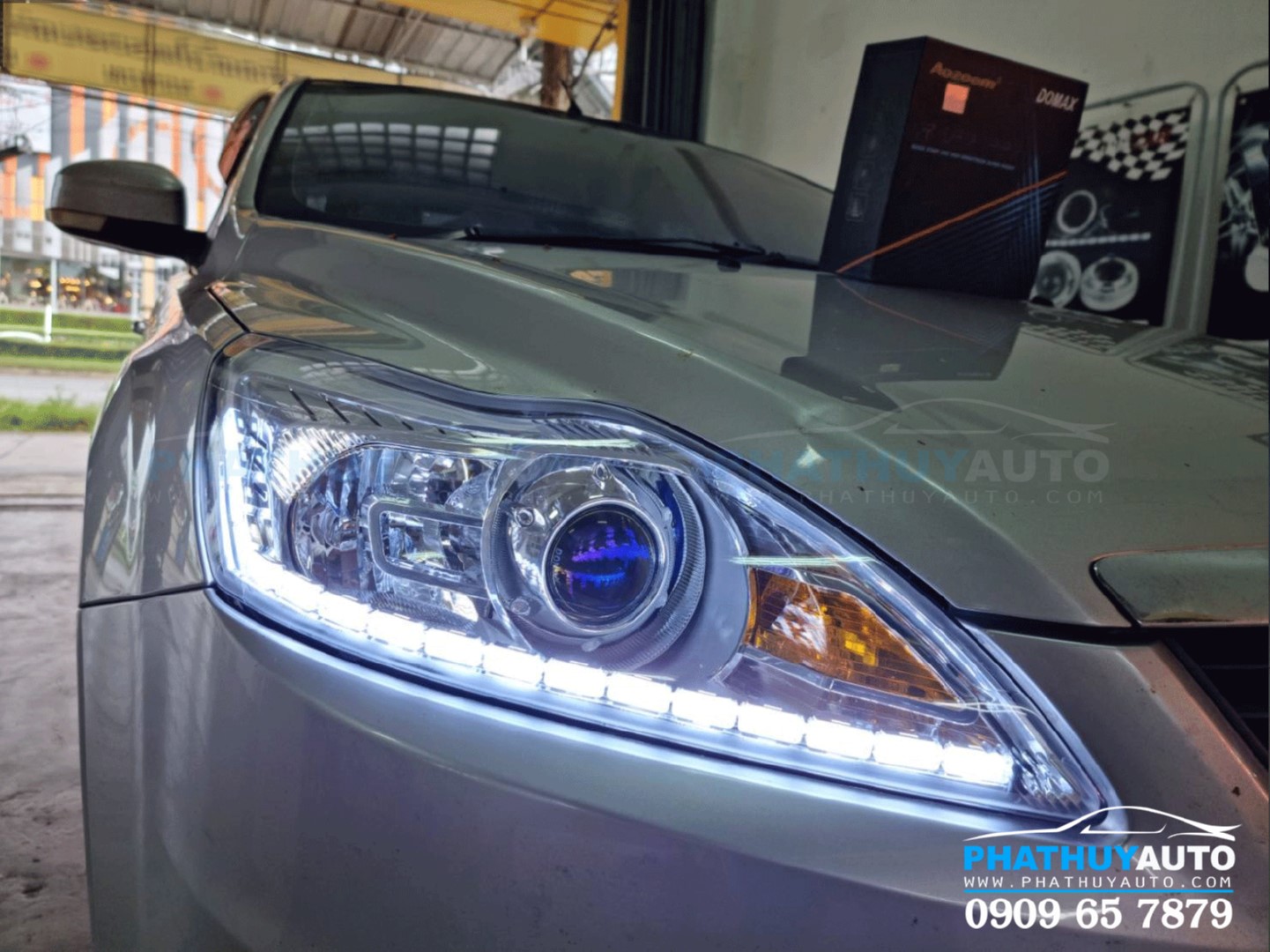 Độ đèn Led mí Ford Focus