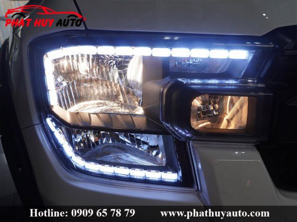 Độ đèn led mí Pha Ford Ranger 2023