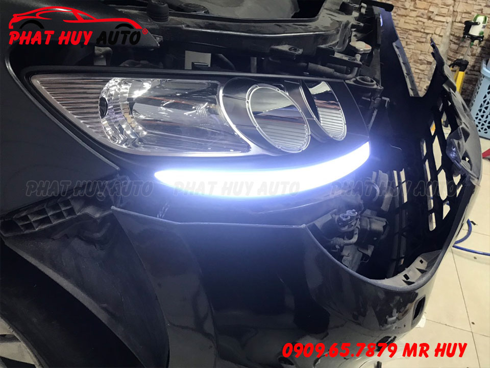 Độ đèn led mí Santafe 2010