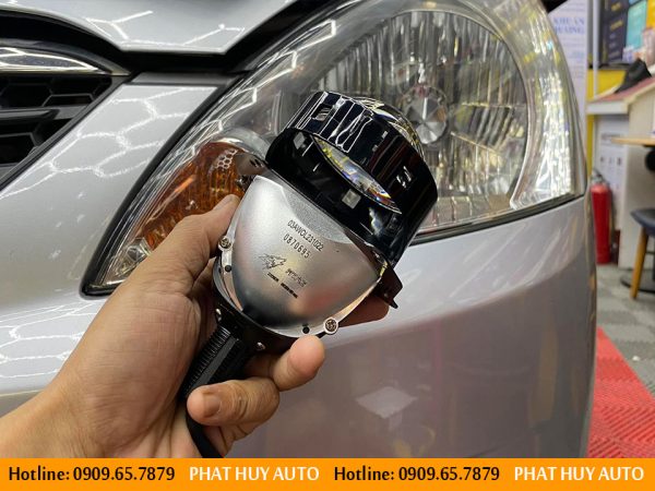 Độ đèn pha xe Mitsubishi Zinger