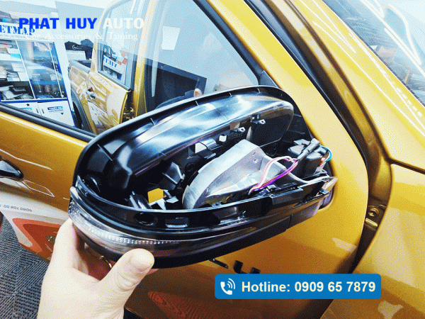 Độ gương gập điện Hilux 2026
