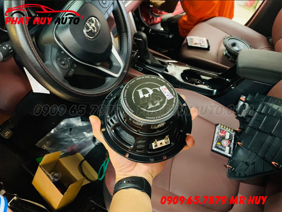 Độ Loa Cửa Cho Toyota Cross