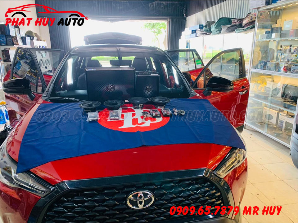 Độ Loa Cửa Cho Toyota Cross