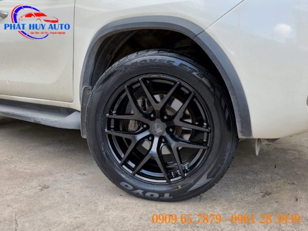 Độ mâm lazang cho Toyota Fortuner