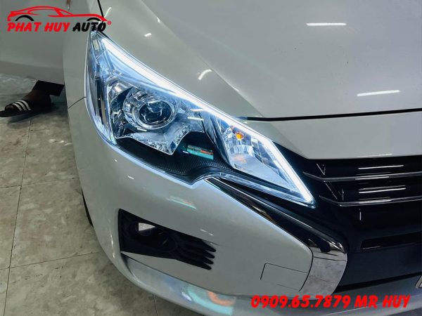 Độ mí led xi-nhan cho Attrage