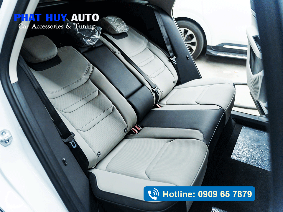 Độ ngả ghế sau Limo Green