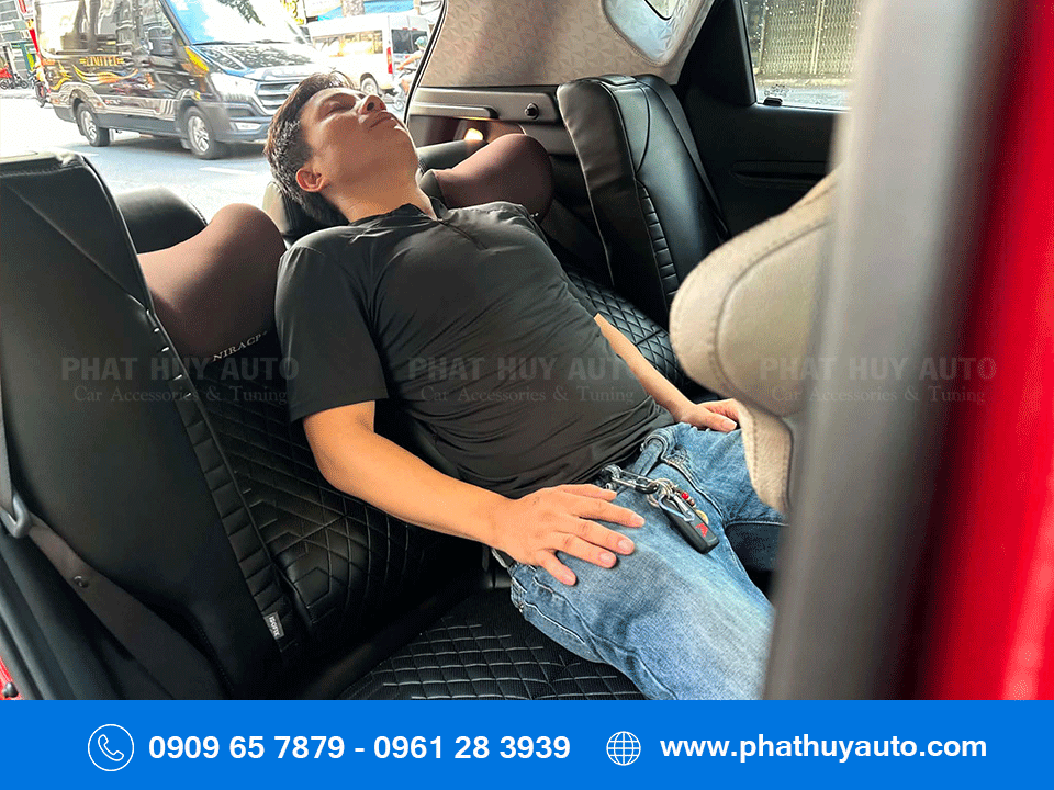 Độ ngả ghế sau Suzuki Fronx