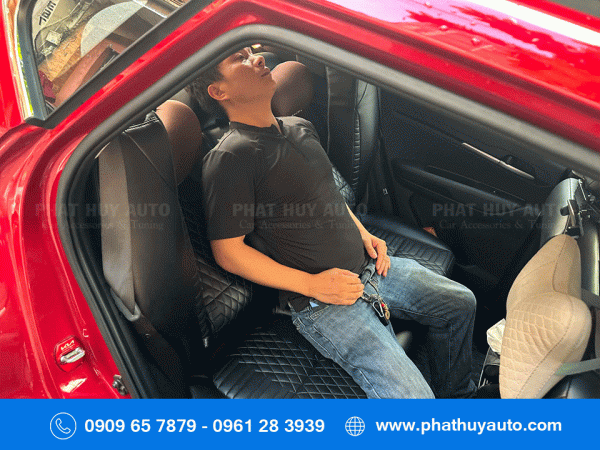 Độ ngả ghế sau Suzuki Fronx