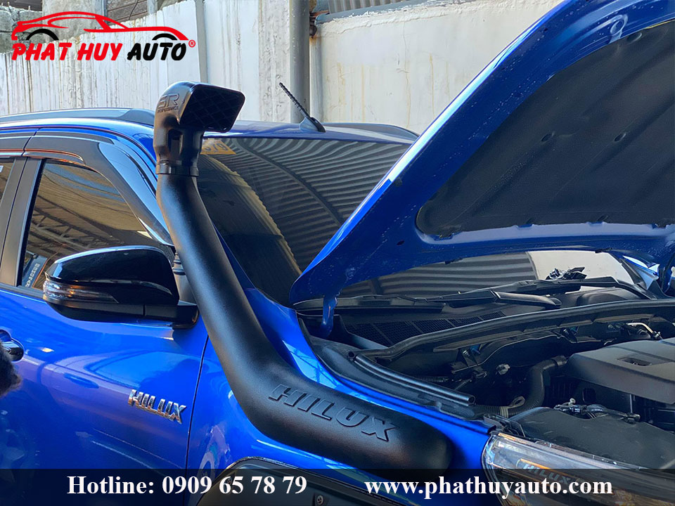 Độ ống thở Snorkel Hilux 2022