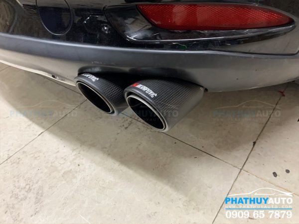 Độ Pô Akrapovic Cho Mazda 3