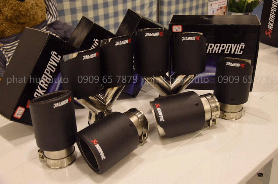 Độ pô Akrapovic cho xe Elantra