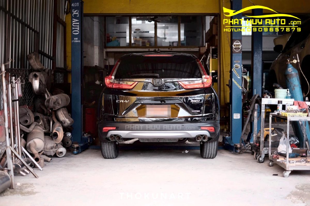 Độ Pô Akrapovic xe Honda CRV