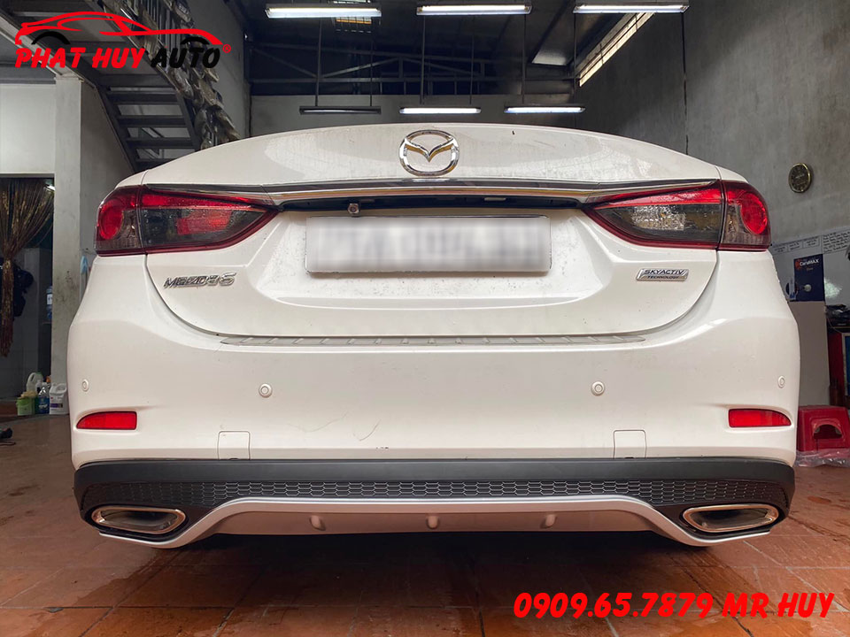 Độ pô Mercedes cho Mazda 6