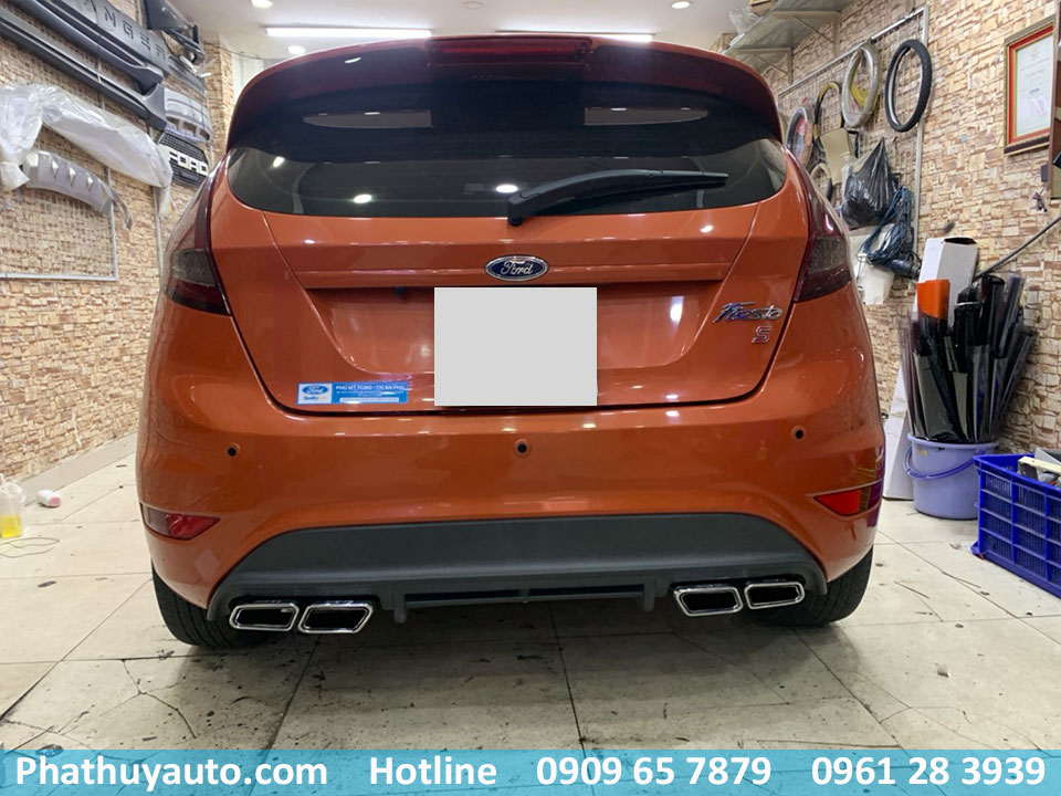 Độ Pô ô tô Ford Fiesta