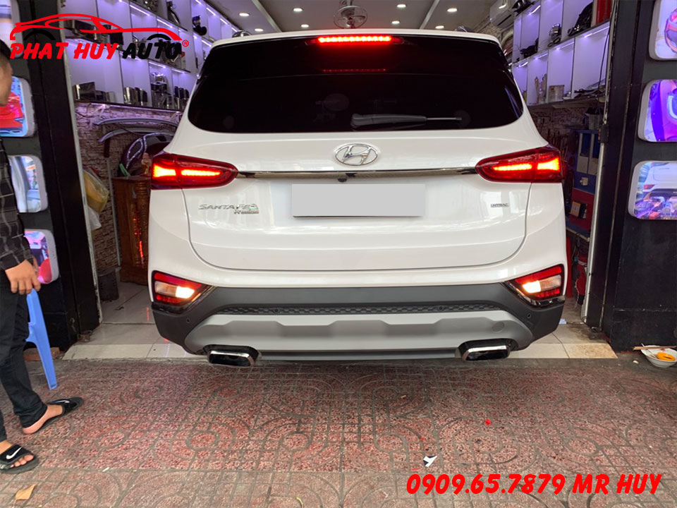 Độ pô ô tô Hyundai Santafe