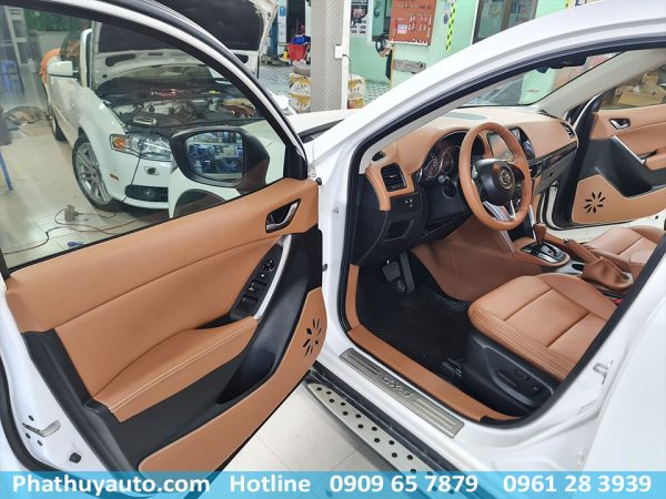 Đổi màu nội thất Mazda CX5