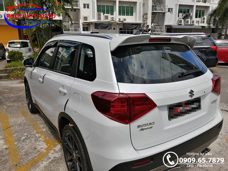 Đuôi gió Suzuki Vitara thể thao