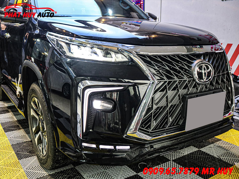 Giá xe Toyota Fortuner 2023 mới nhất  tin khuyến mãi 42023