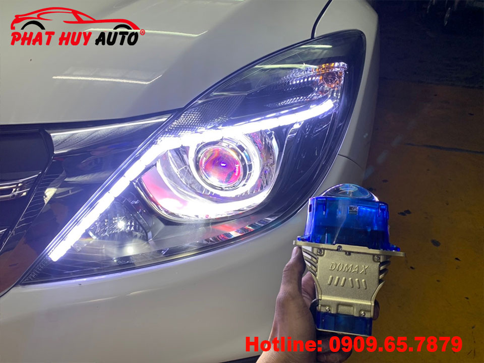 Giá đèn bi led ô tô