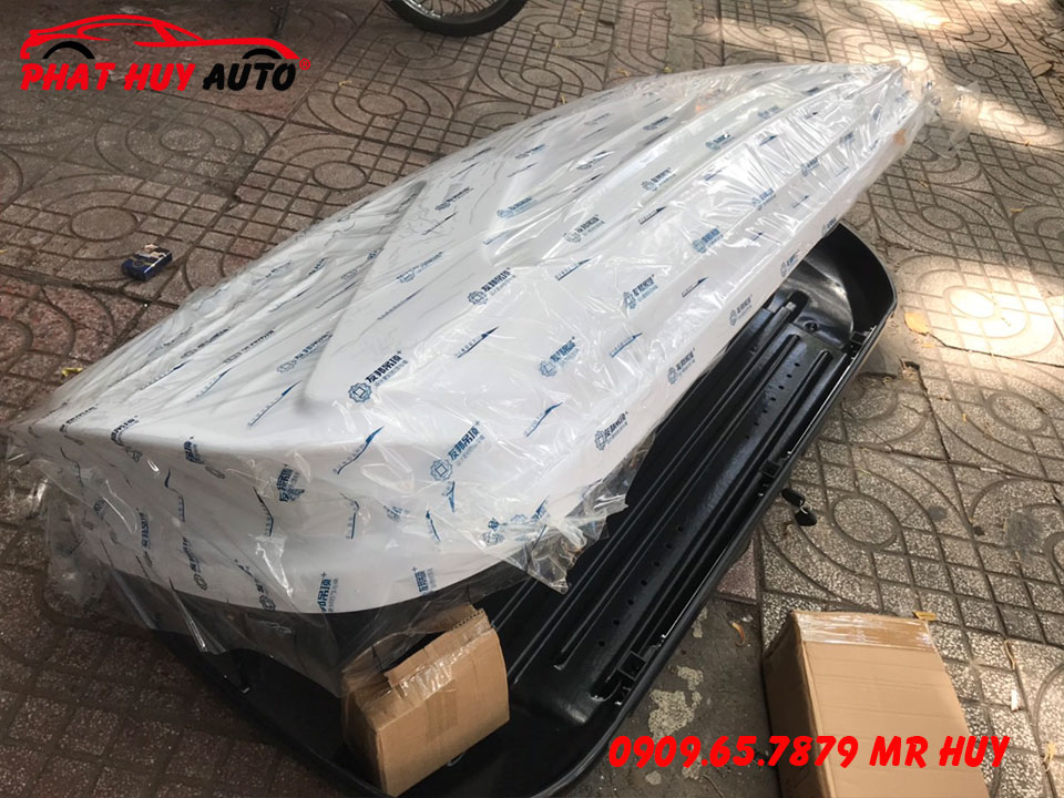 Hộp đựng đồ trên nóc Honda CRV