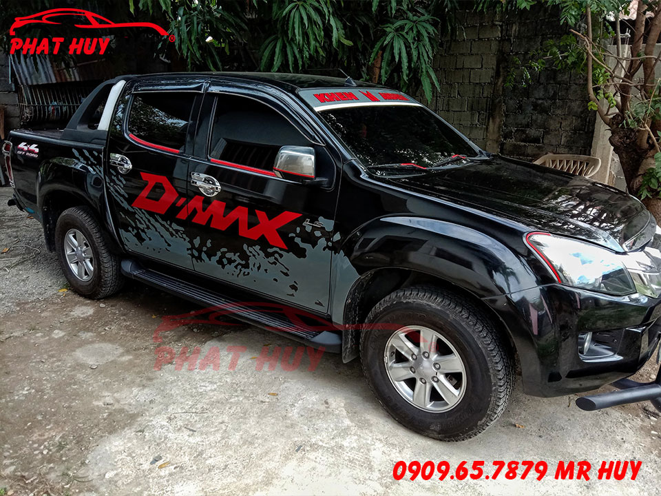 Isuzu Dmax Dán Tem Sườn Đẹp