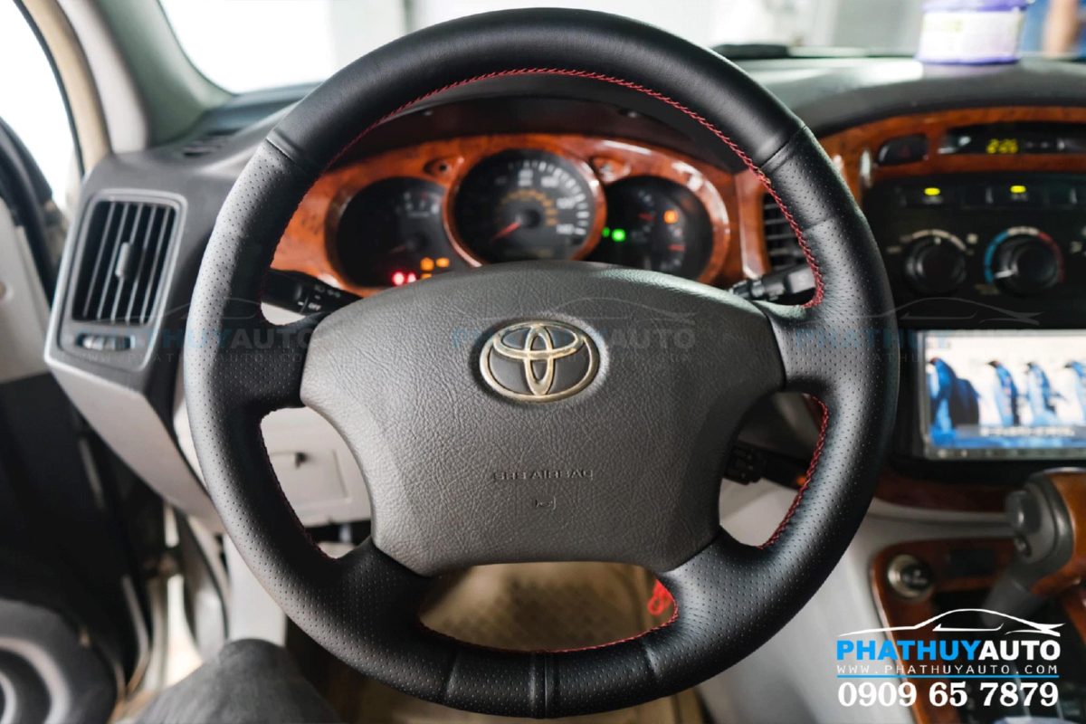 Khâu-Bọc Da Vô Lăng Toyota Highlander