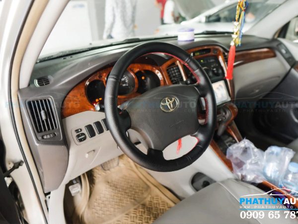 Khâu-Bọc Da Vô Lăng Toyota Highlander