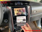 Lắp Android Box cho Fortuner 2022