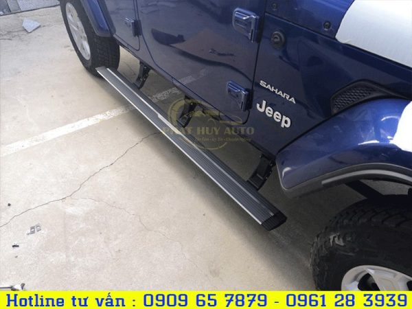 Lắp bệ bước điện xe Jeep