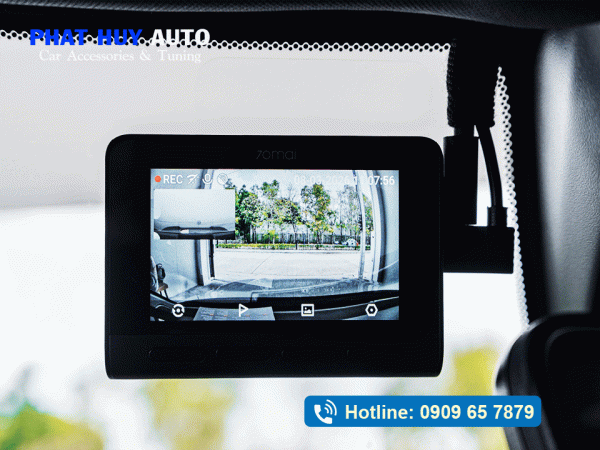 Lắp camera hành trình Limo Green