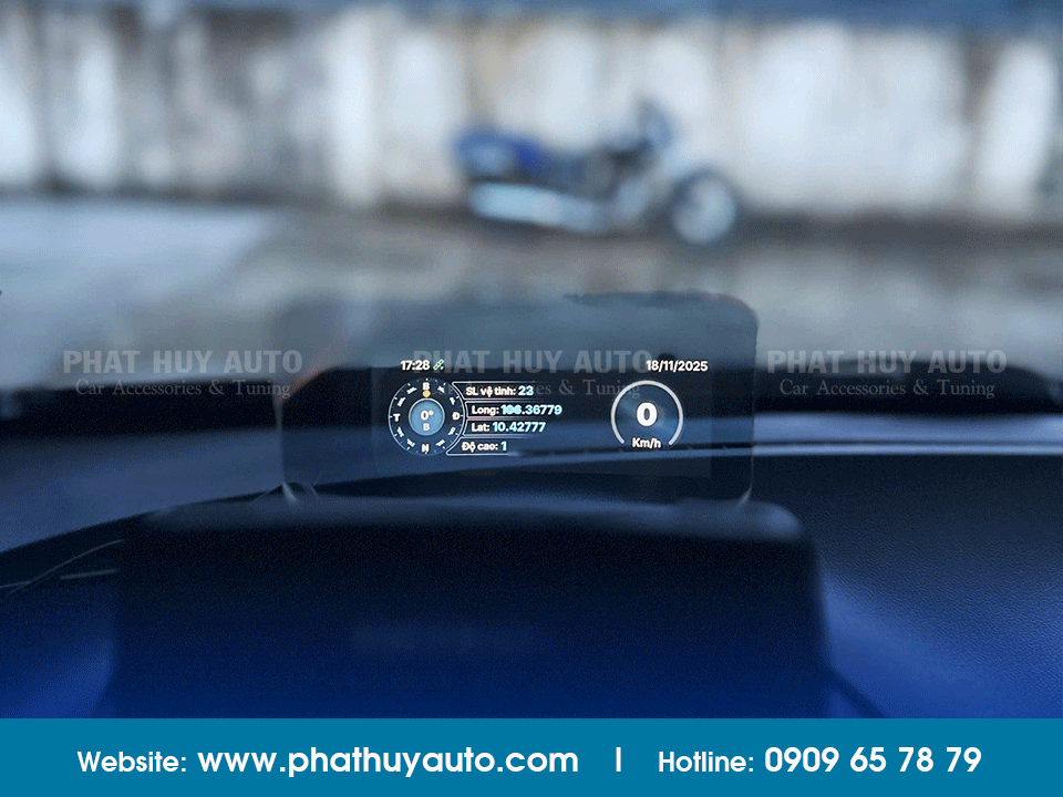 Lắp HUD kính lái Limo Green