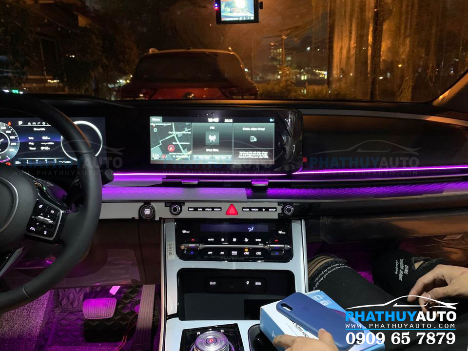 Led nội thất Kia Carnival 2021