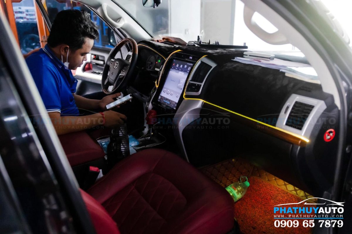 Led Nội Thất xe Land Cruiser