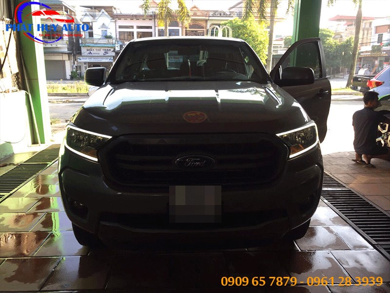 LED viền đèn pha Ford Ranger