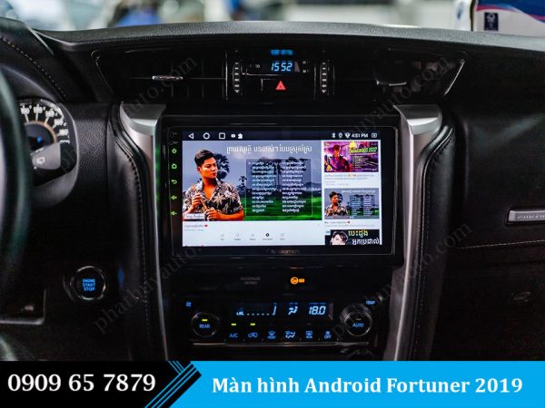 Màn hình android cho Fortuner 2019