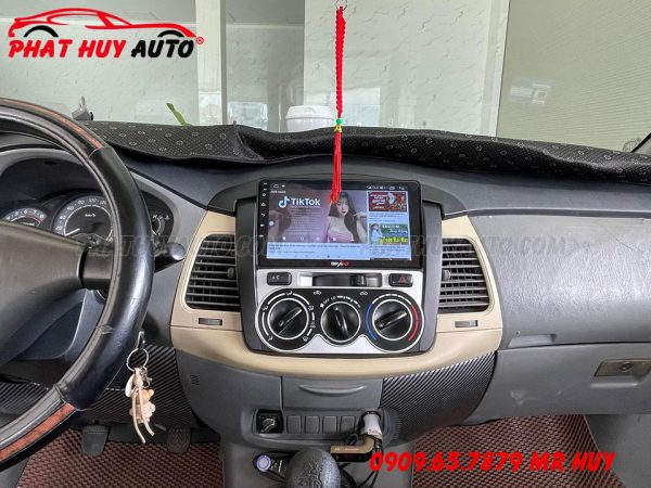 Màn hình Android xe Innova 2006
