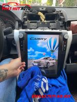 Màn hình DVD Tesla xe Camry