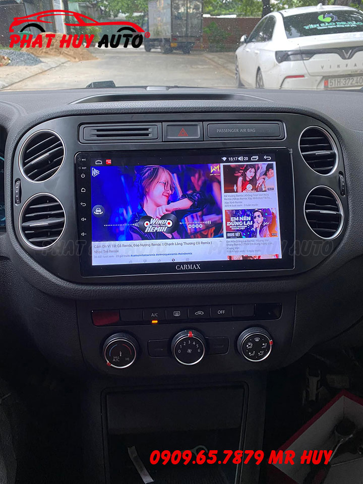 Màn hình liền camera 360 xe Tiguan