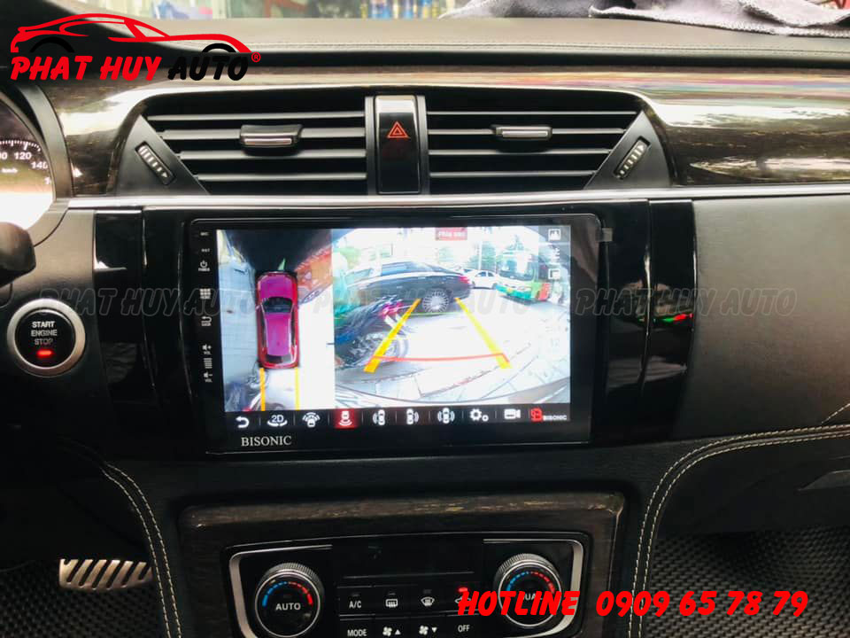 Màn hình liền camera 360 xe Zotye T600